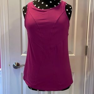 Athleta Workout Top Size Medium
